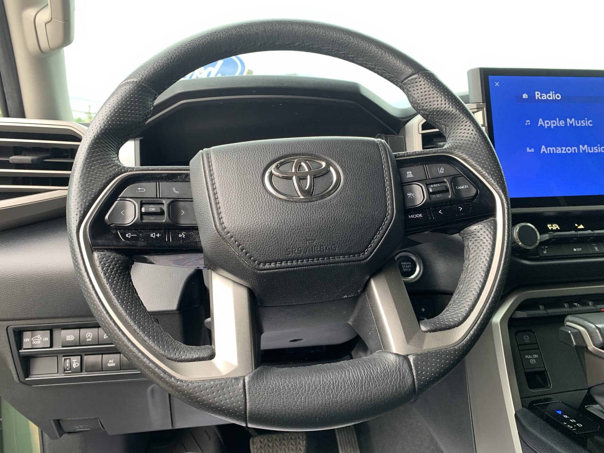 2023 Toyota Tundra 4WD SR5