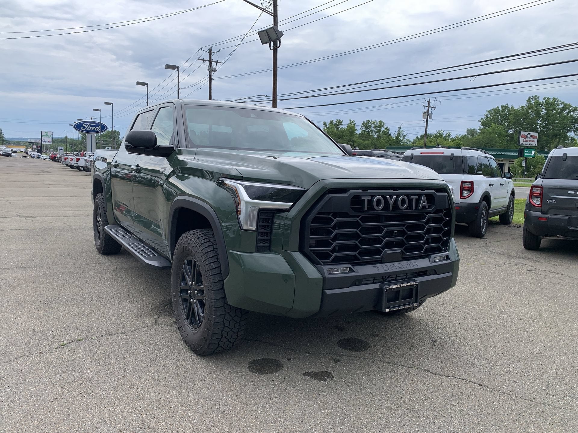 2023 Toyota Tundra 4WD SR5