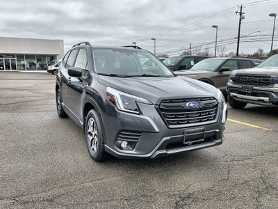 2024 Subaru Forester Premium