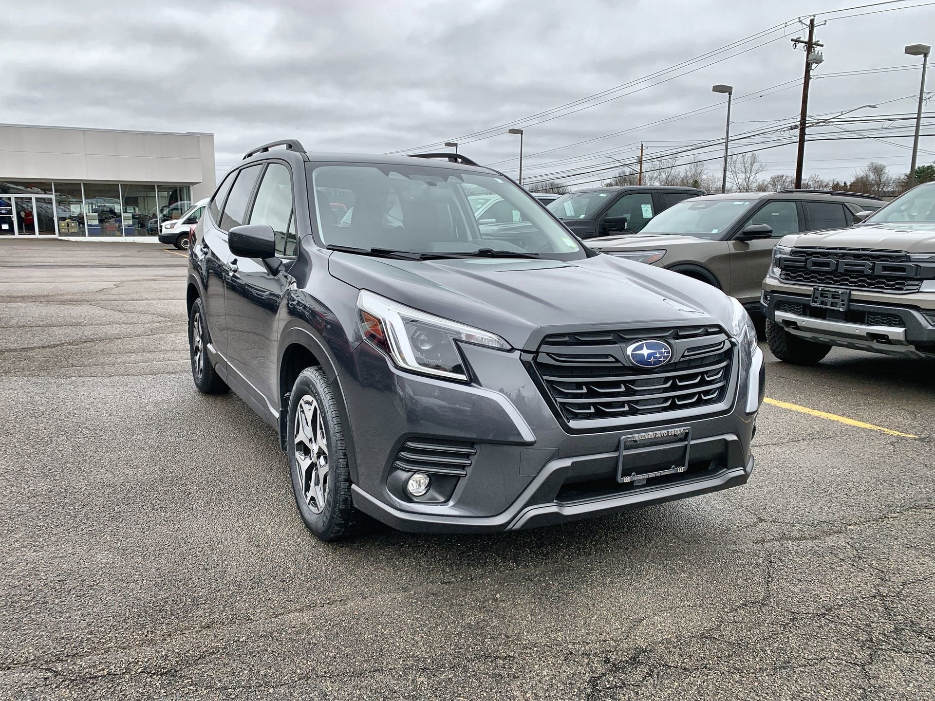 2024 Subaru Forester Premium