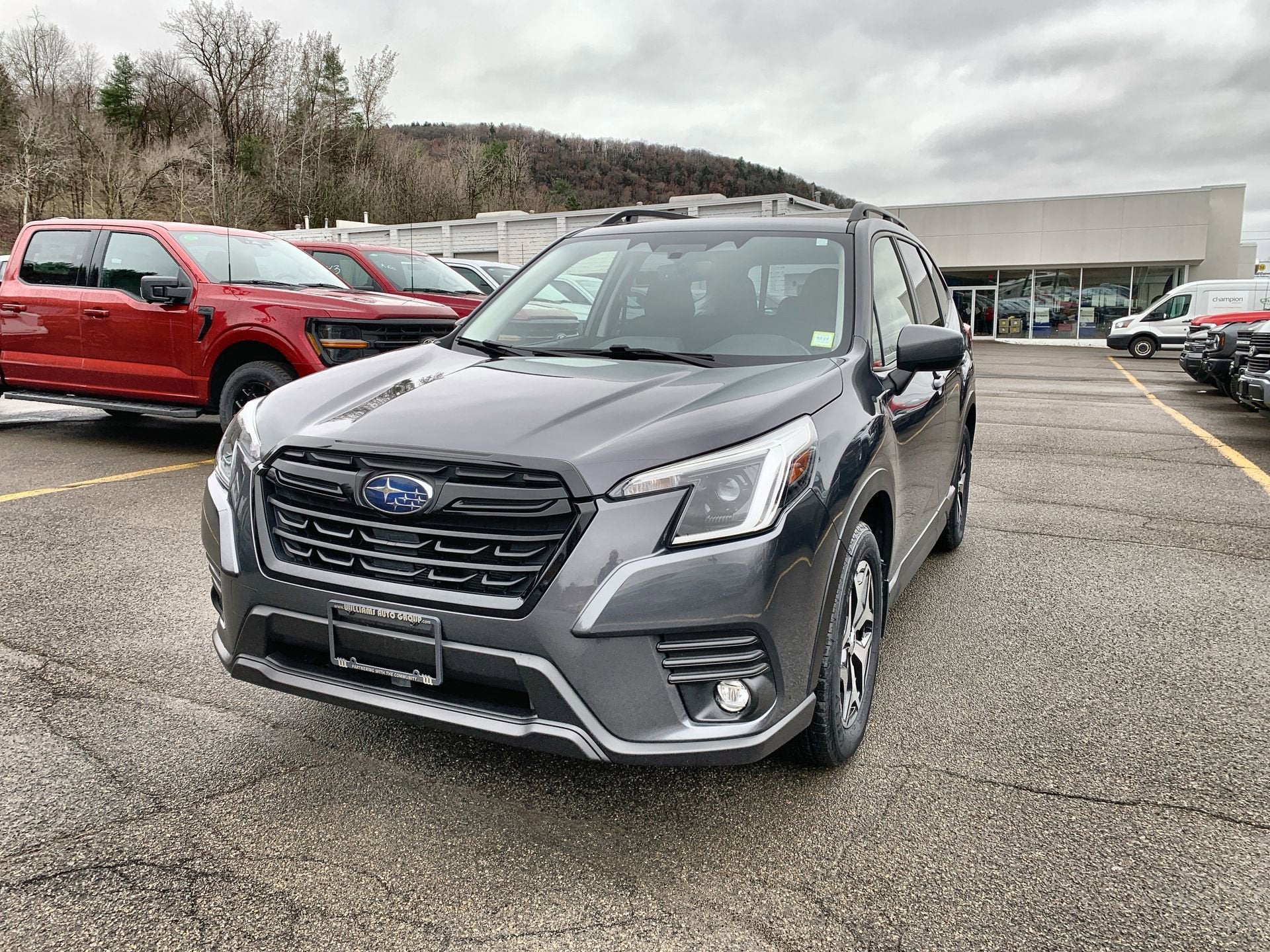 2024 Subaru Forester Premium