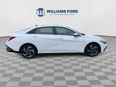 2025 Hyundai Elantra Limited