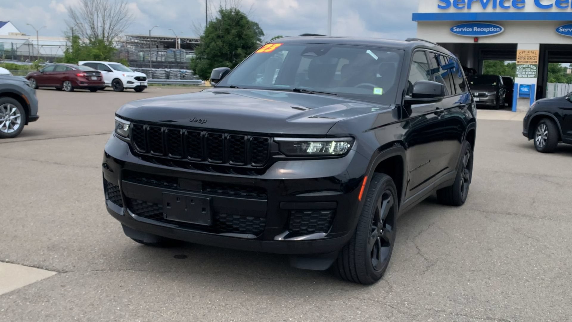 2023 Jeep Grand Cherokee L Altitude