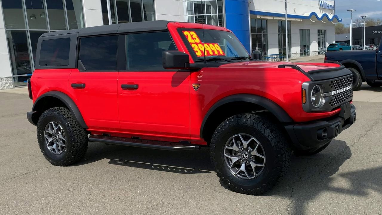 2023 Ford Bronco Badlands