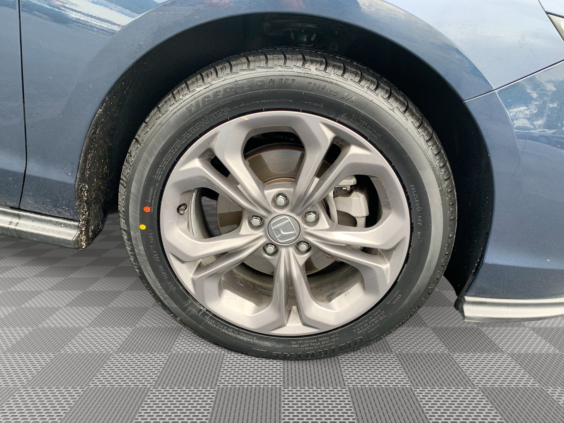 2024 Honda Accord Sedan EX