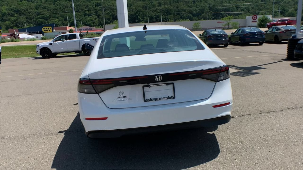 2025 Honda Accord Sedan SE