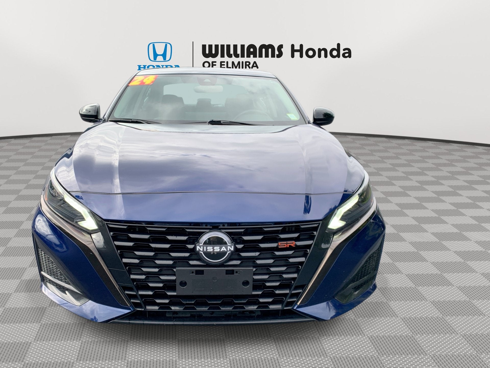 2024 Nissan Altima 2.5 SR