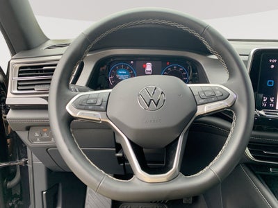 2025 Volkswagen Atlas Cross Sport 2.0T SE