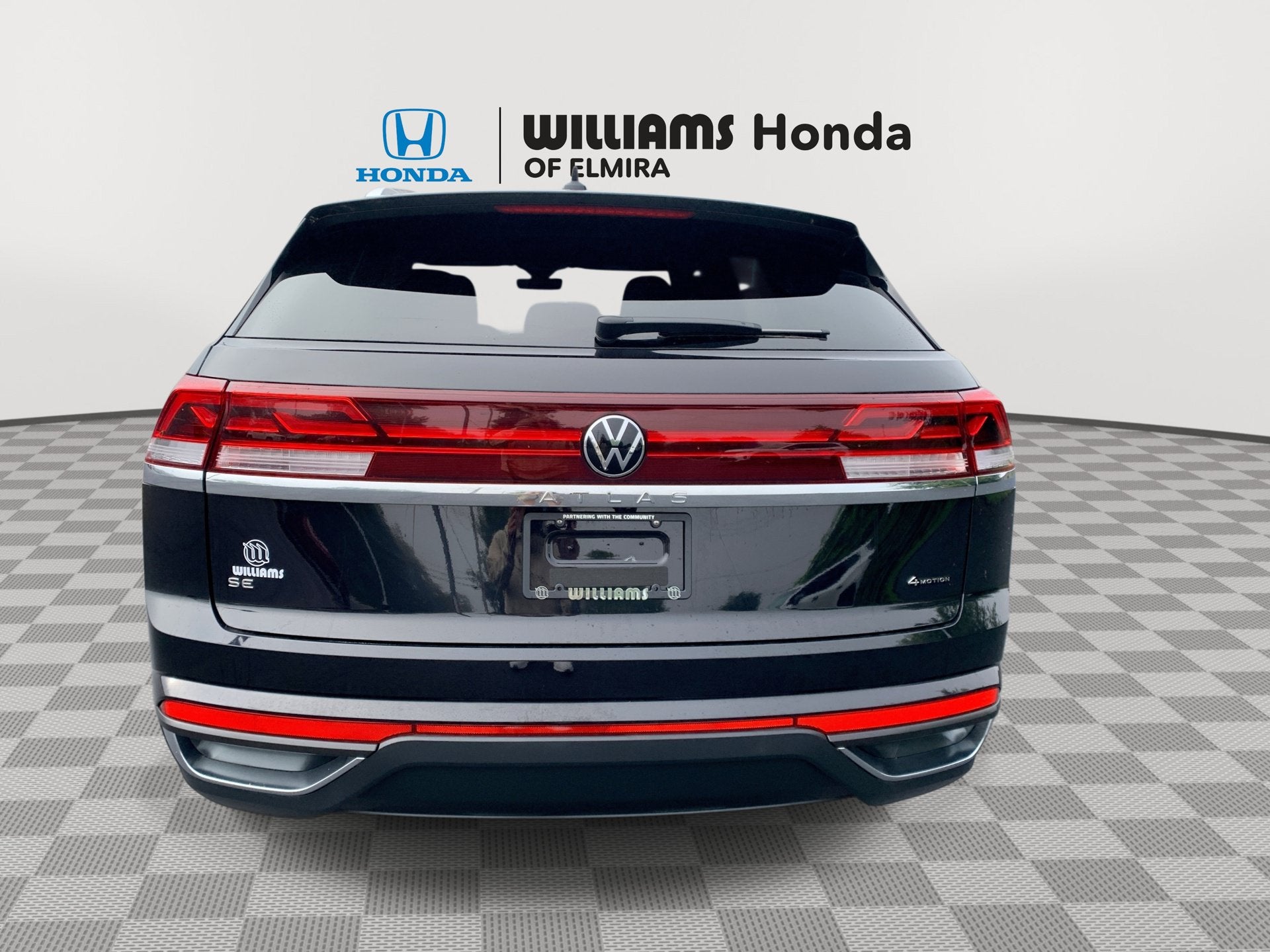 2025 Volkswagen Atlas Cross Sport 2.0T SE