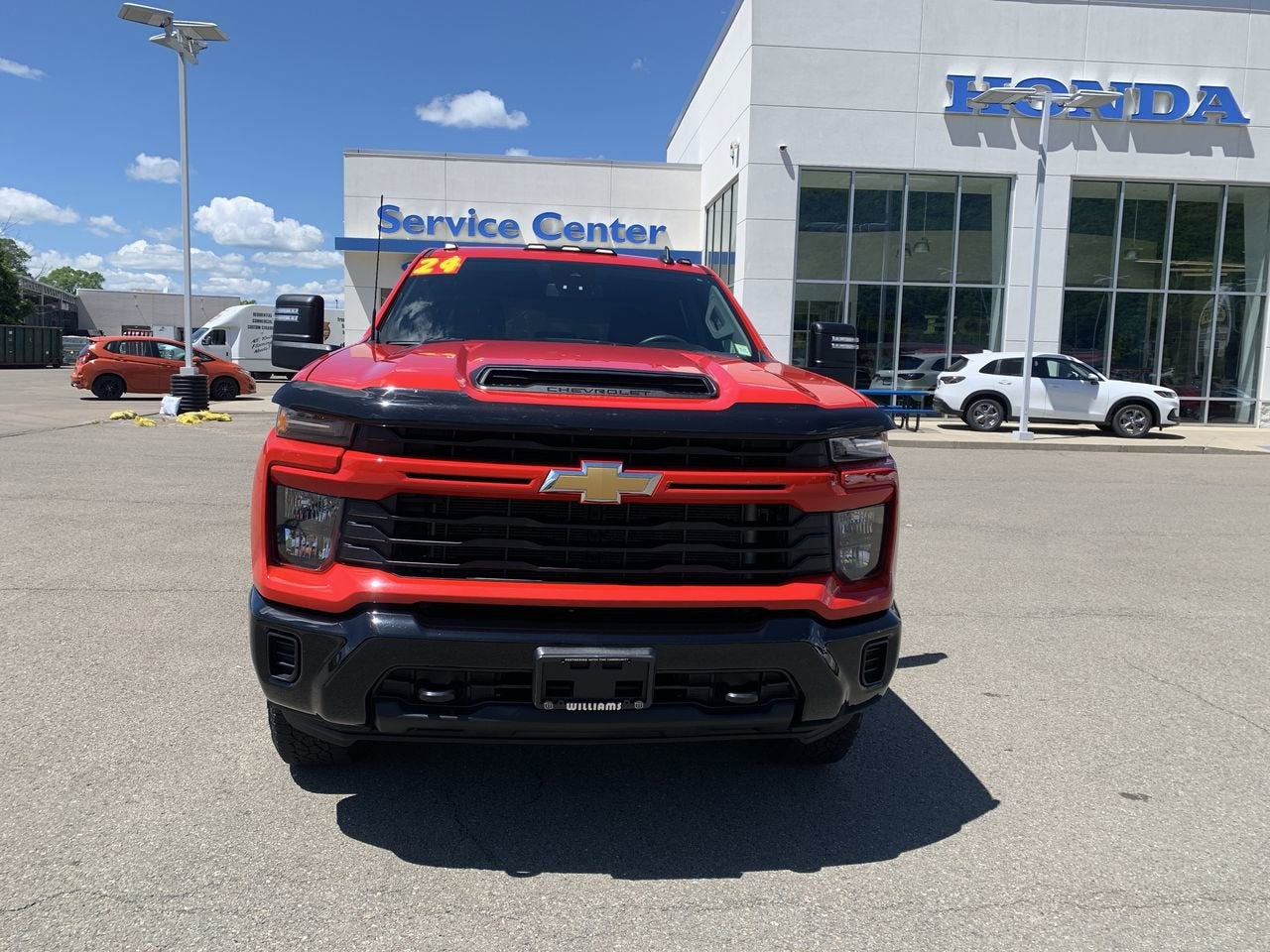 2024 Chevrolet Silverado 2500HD Custom