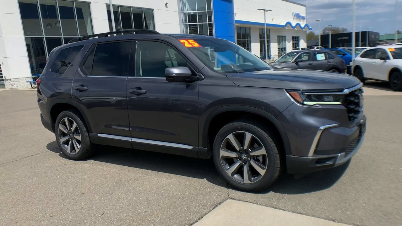 2025 Honda Pilot Touring