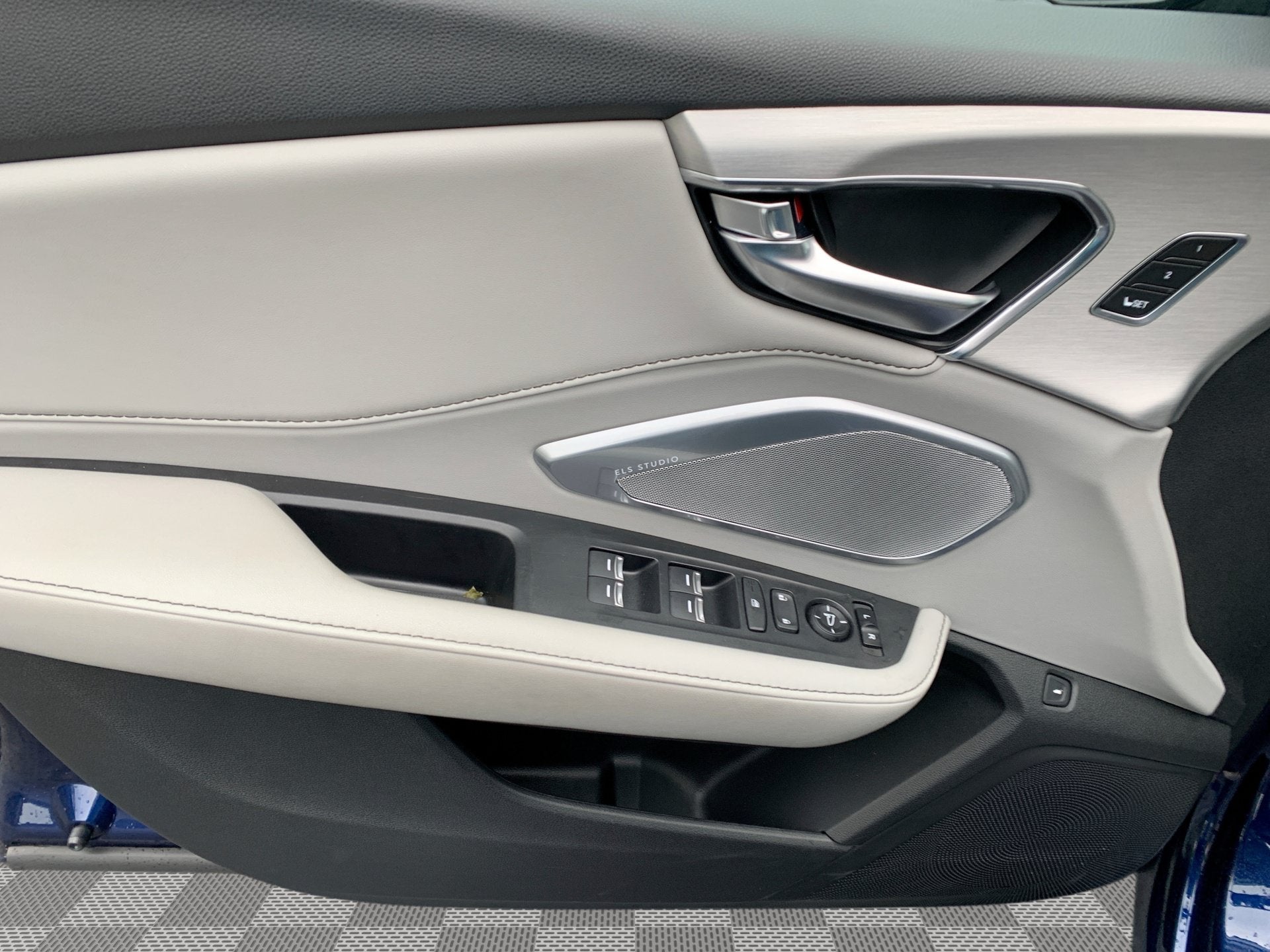 2023 Acura RDX w/Technology Package