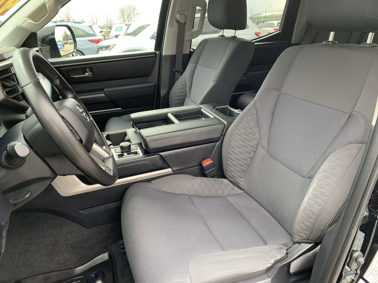 2023 Toyota Tundra 4WD SR5