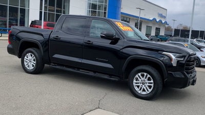 2023 Toyota Tundra 4WD SR5