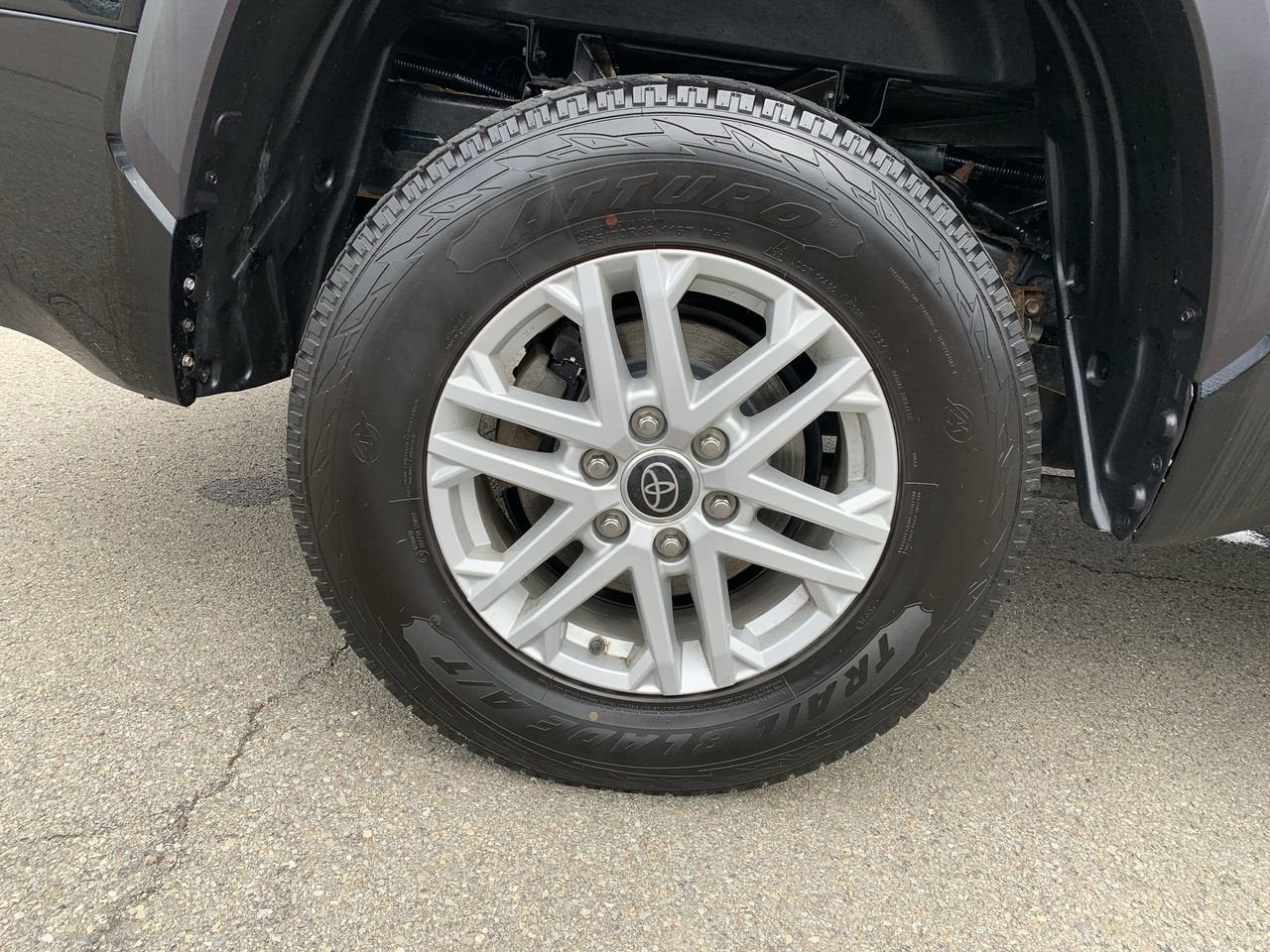 2023 Toyota Tundra 4WD SR5