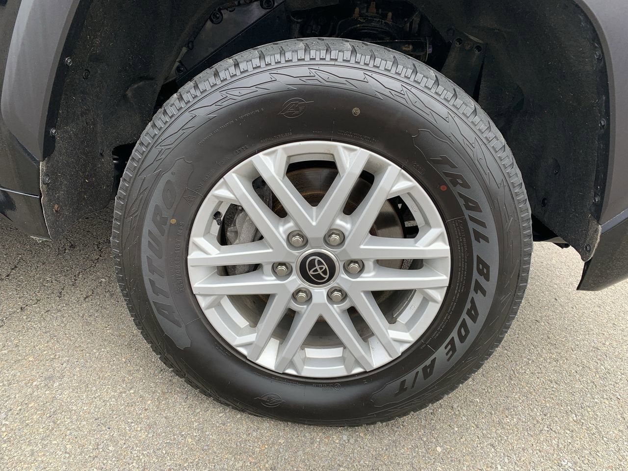 2023 Toyota Tundra 4WD SR5