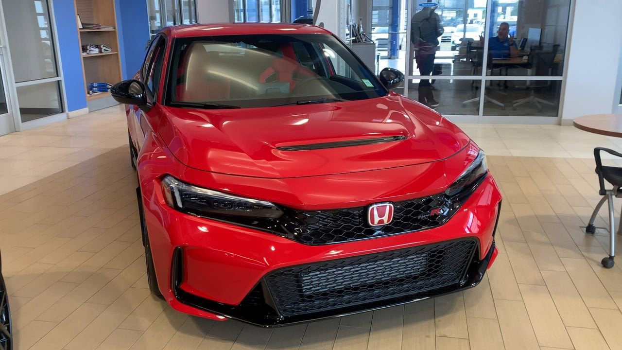 2024 Honda Civic Type R Base