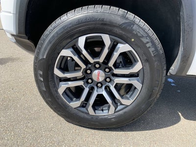 2024 GMC Canyon AT4