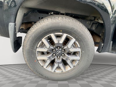 2024 Nissan Frontier SL