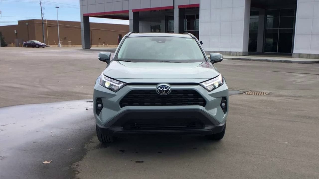 2023 Toyota RAV4 XLE Premium