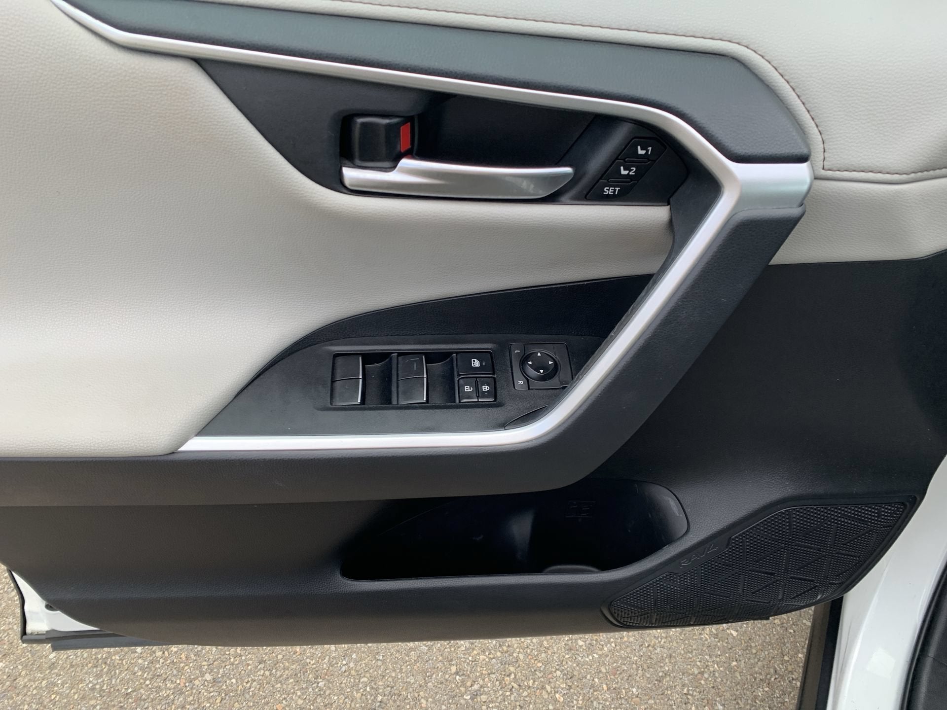 2020 Toyota RAV4 Limited