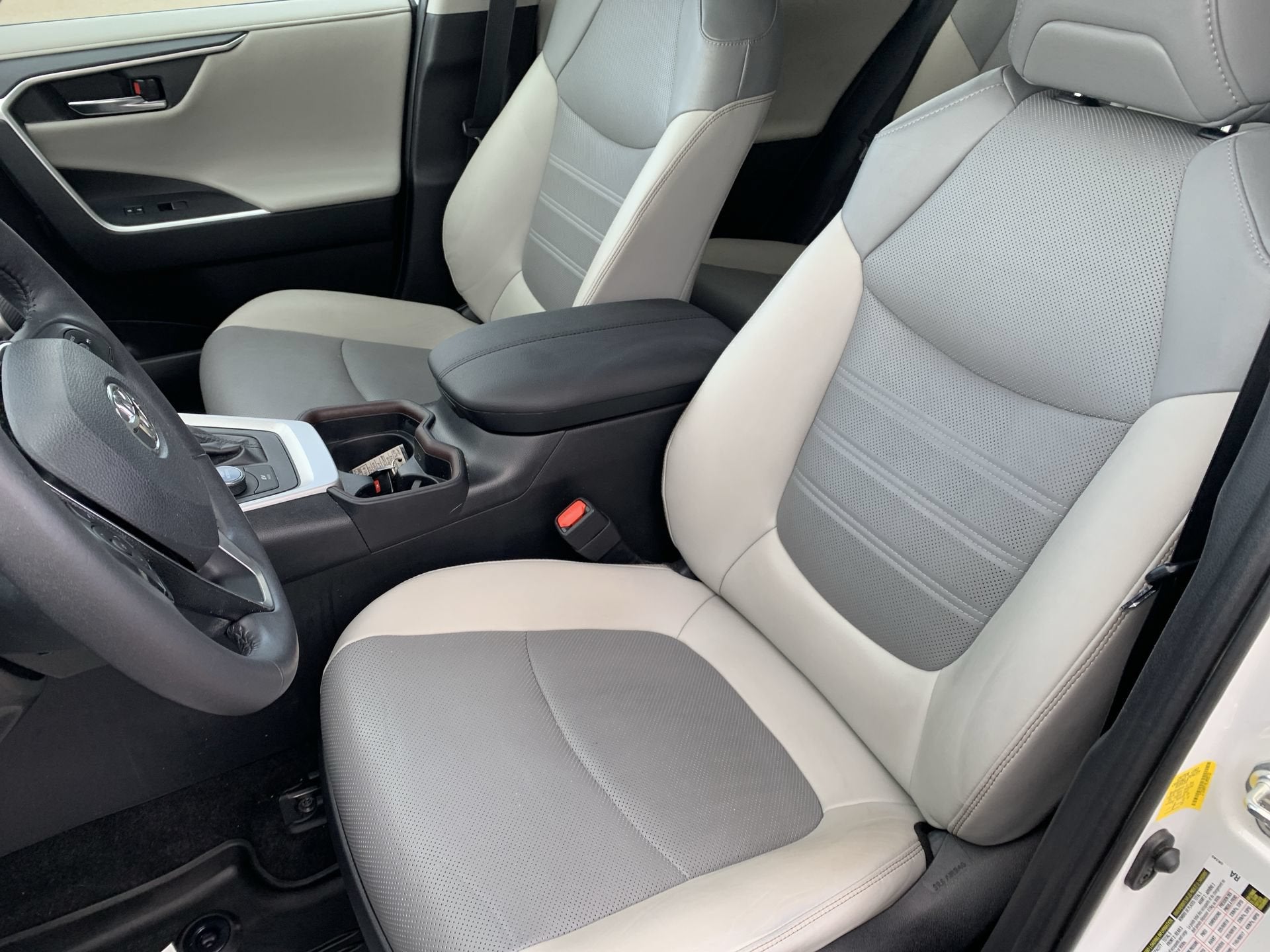 2020 Toyota RAV4 Limited