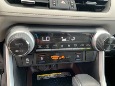 2020 Toyota RAV4 Limited