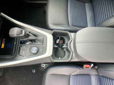 2024 Toyota RAV4 XSE