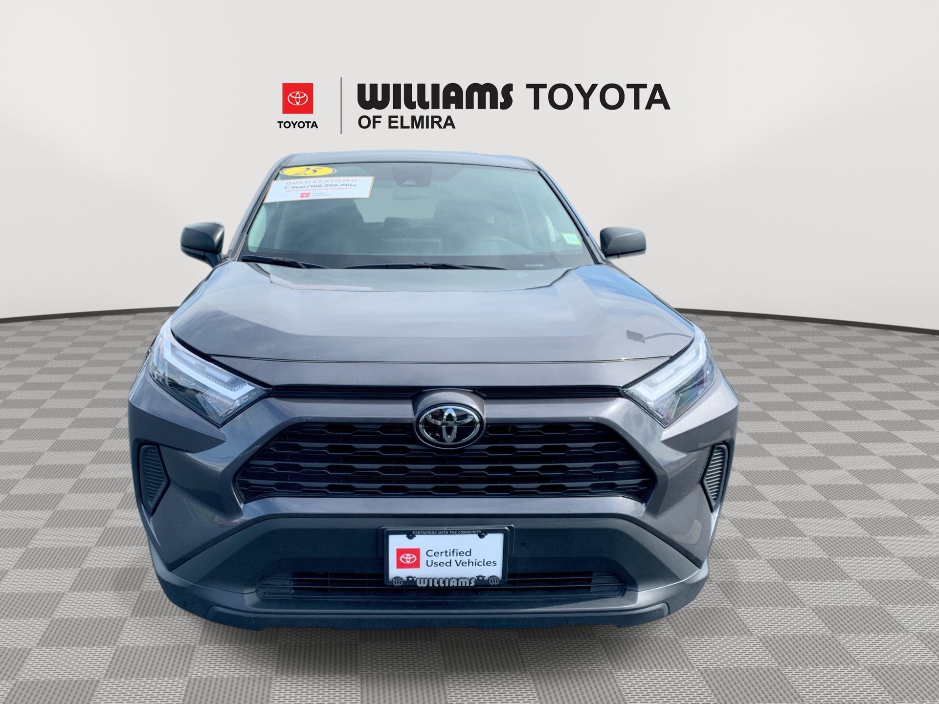 2025 Toyota RAV4 LE