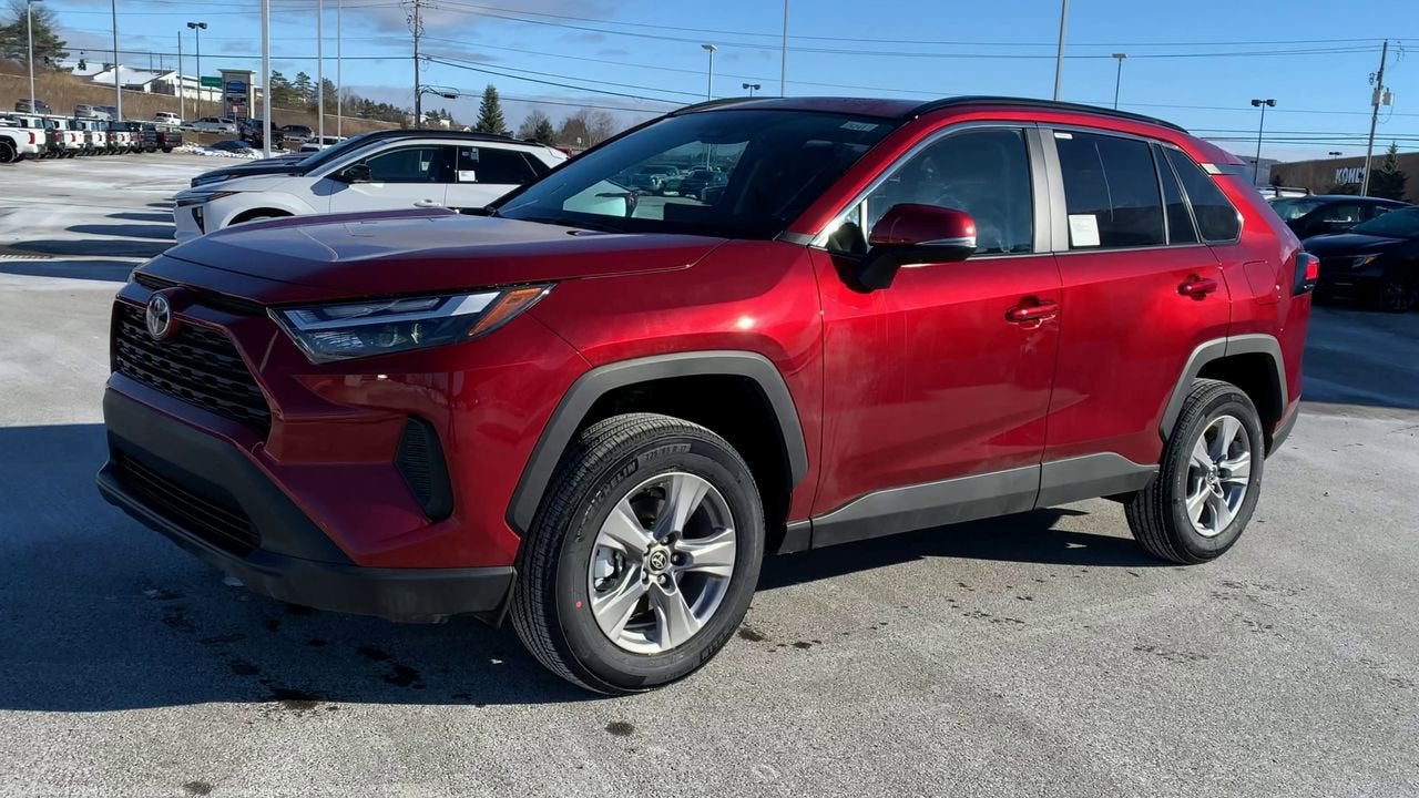 2025 Toyota RAV4 XLE