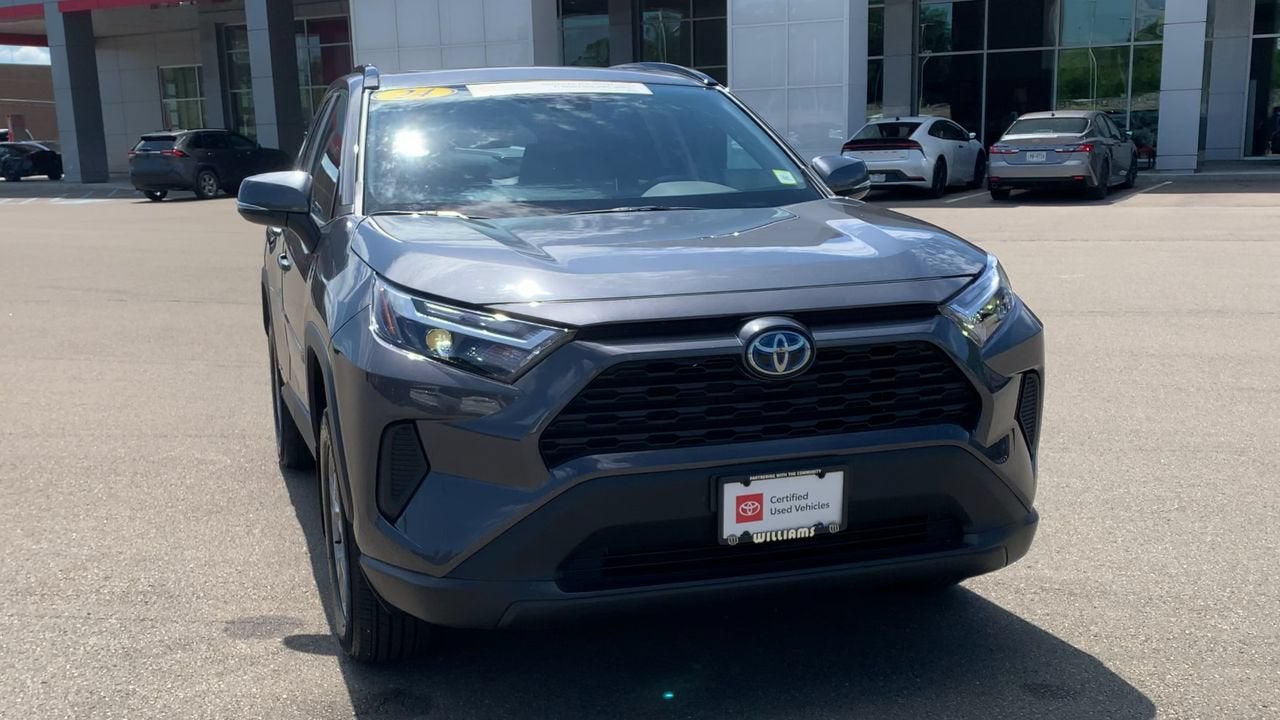 2024 Toyota RAV4 XLE