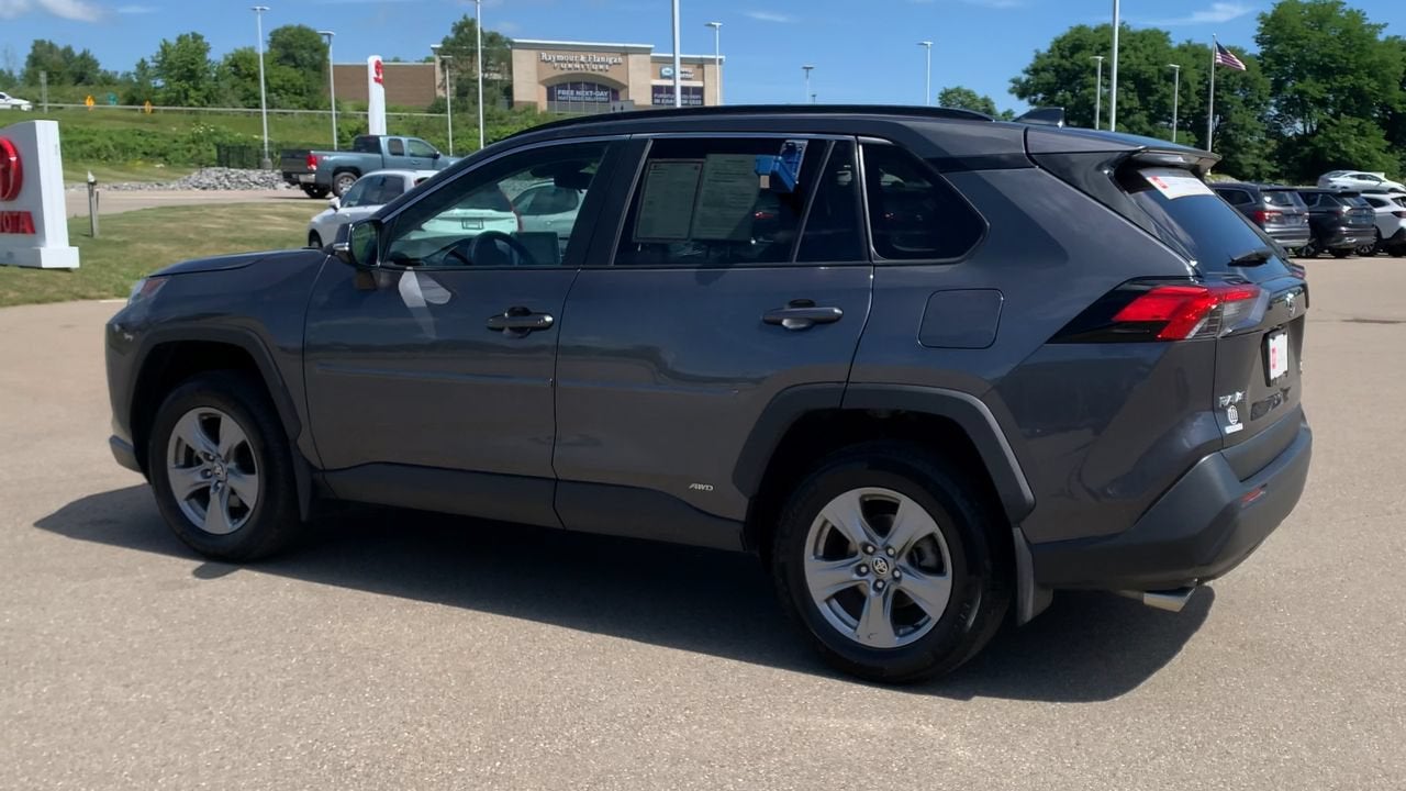 2024 Toyota RAV4 XLE