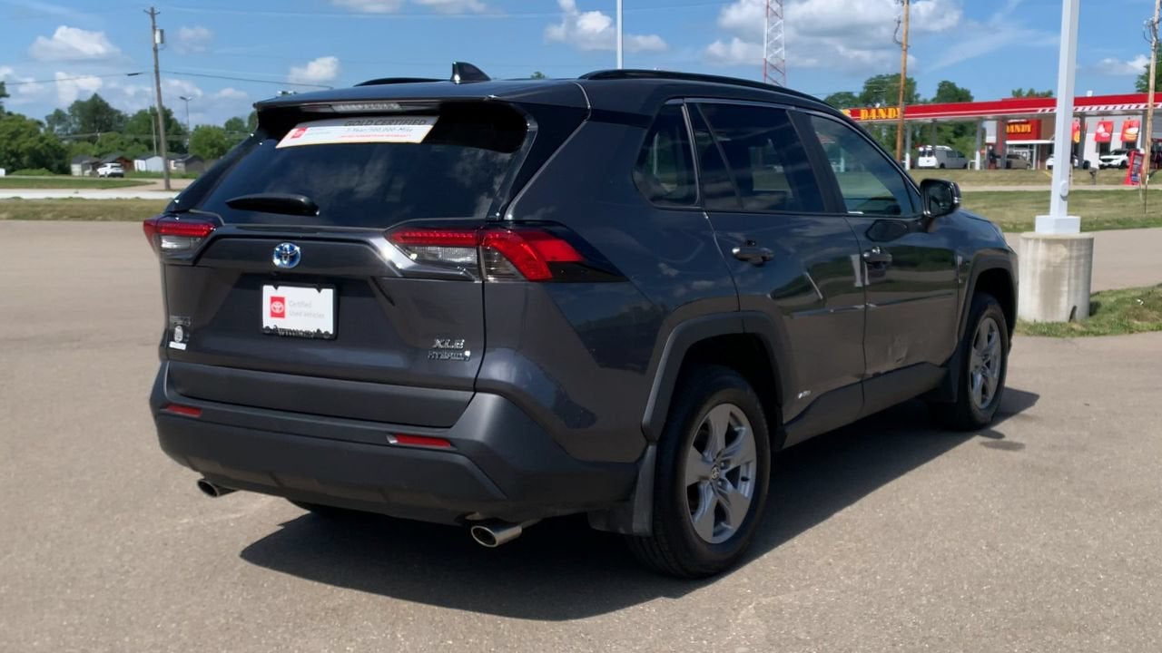 2024 Toyota RAV4 XLE
