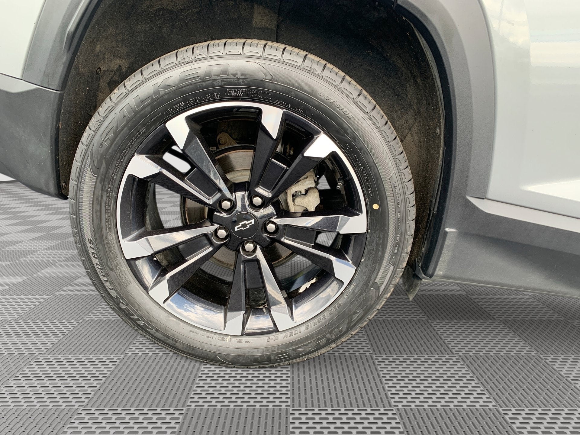 2025 Chevrolet Equinox RS