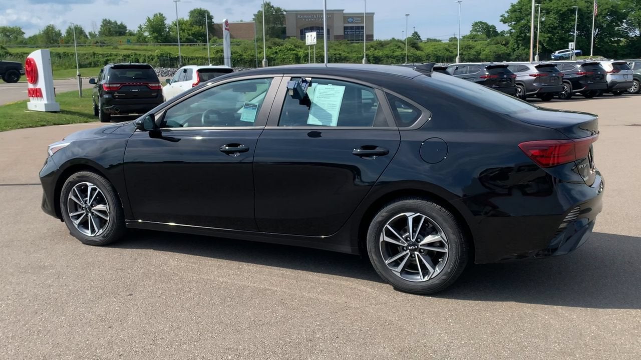 2023 Kia Forte LXS