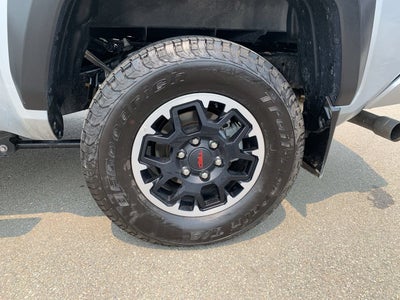 2024 Toyota Tacoma 4WD TRD Off-Road
