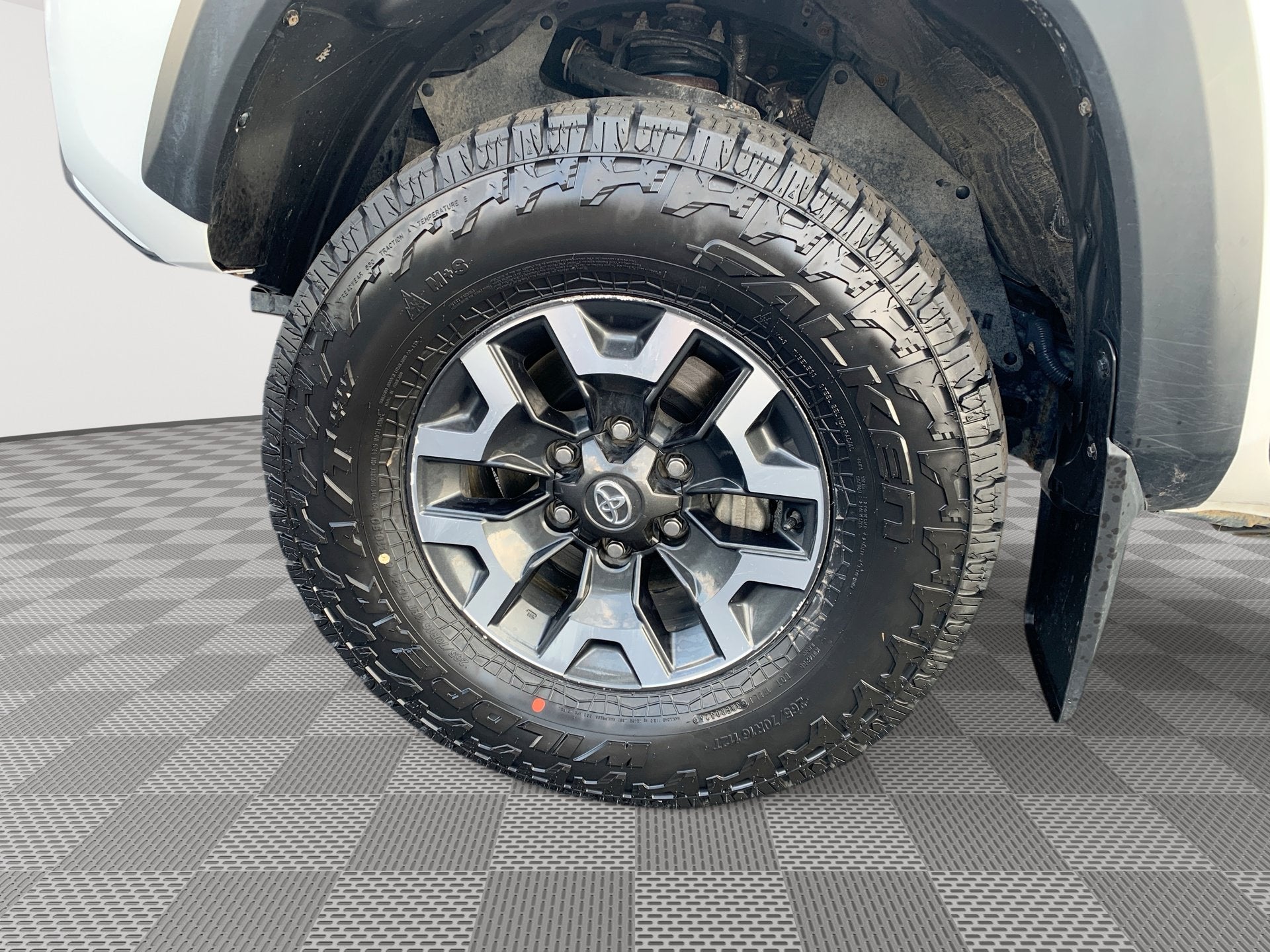 2022 Toyota Tacoma 4WD TRD Off-Road