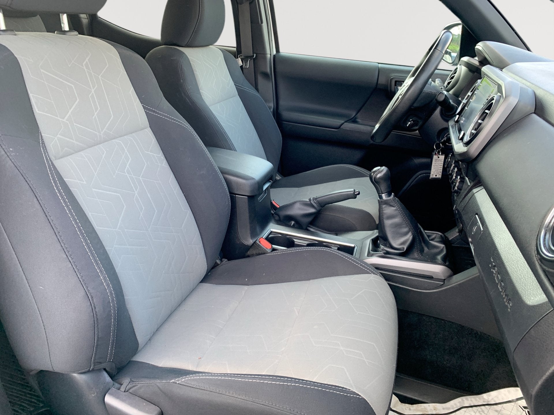 2022 Toyota Tacoma 4WD TRD Off-Road