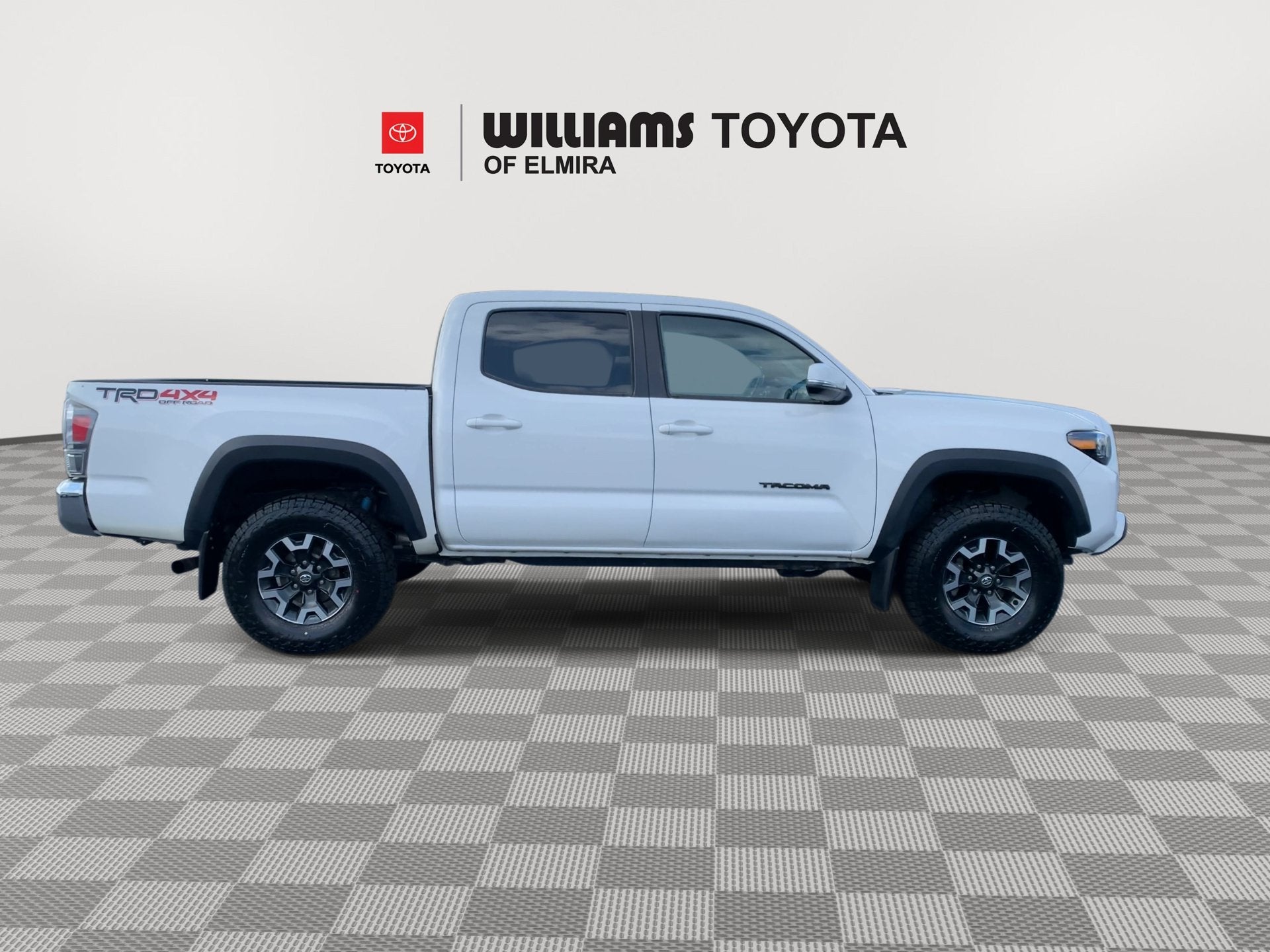 2022 Toyota Tacoma 4WD TRD Off-Road
