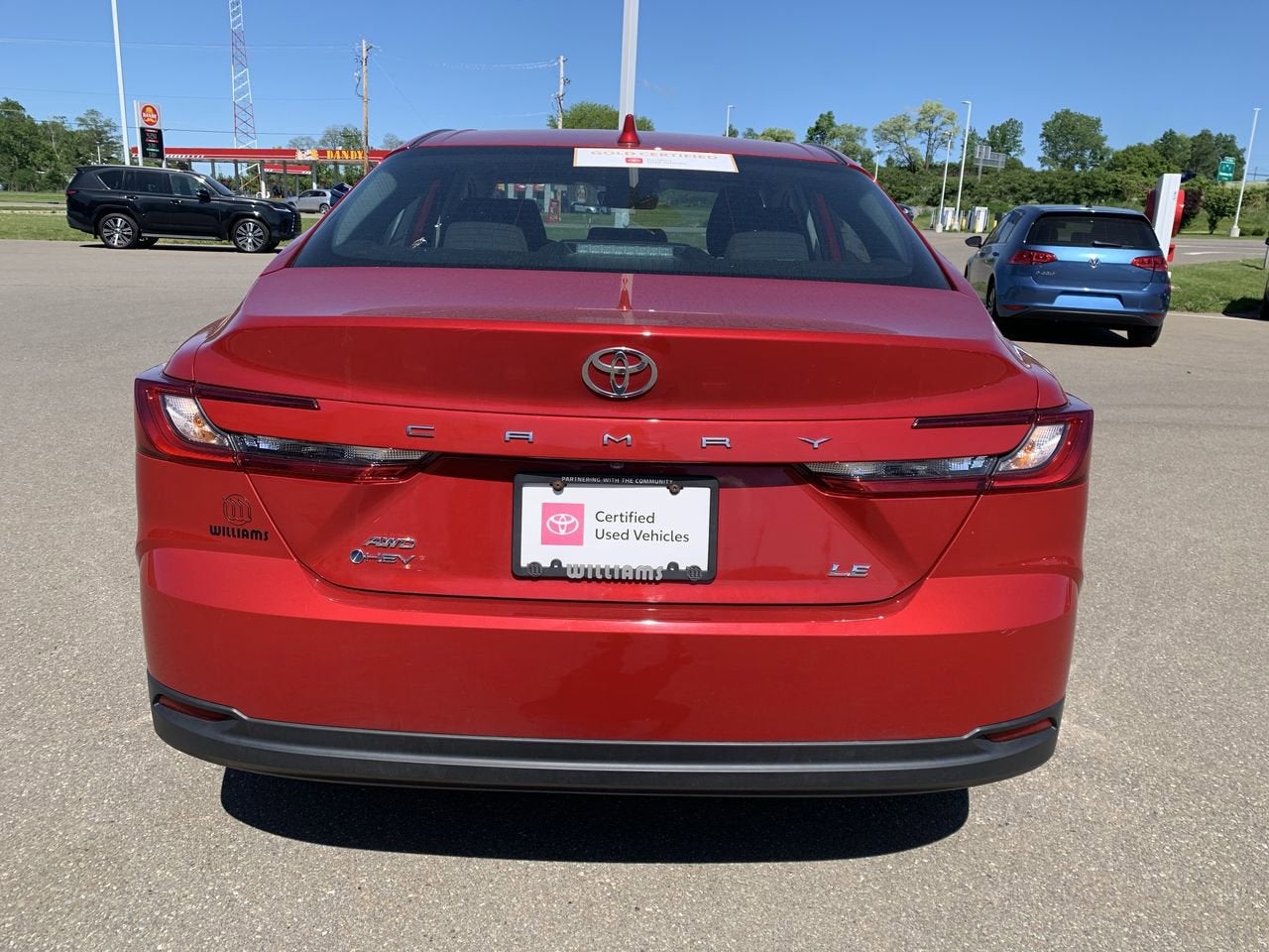 2025 Toyota Camry LE