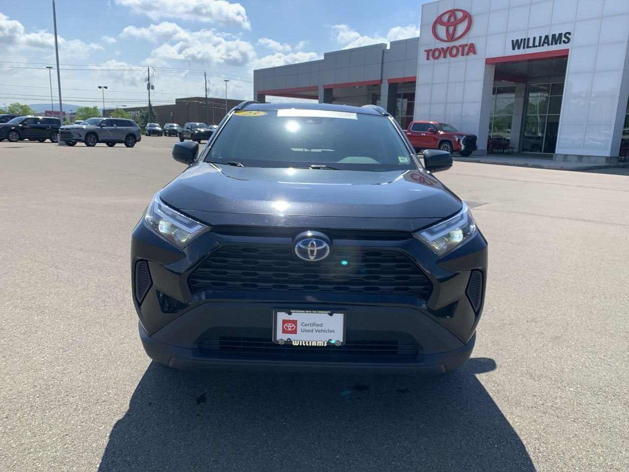 2023 Toyota RAV4 LE
