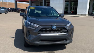 2022 Toyota RAV4 XLE