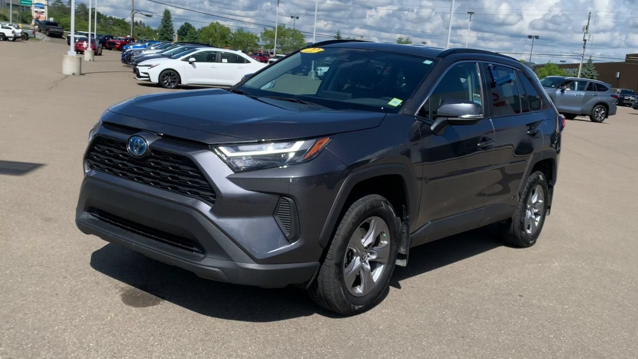 2022 Toyota RAV4 XLE