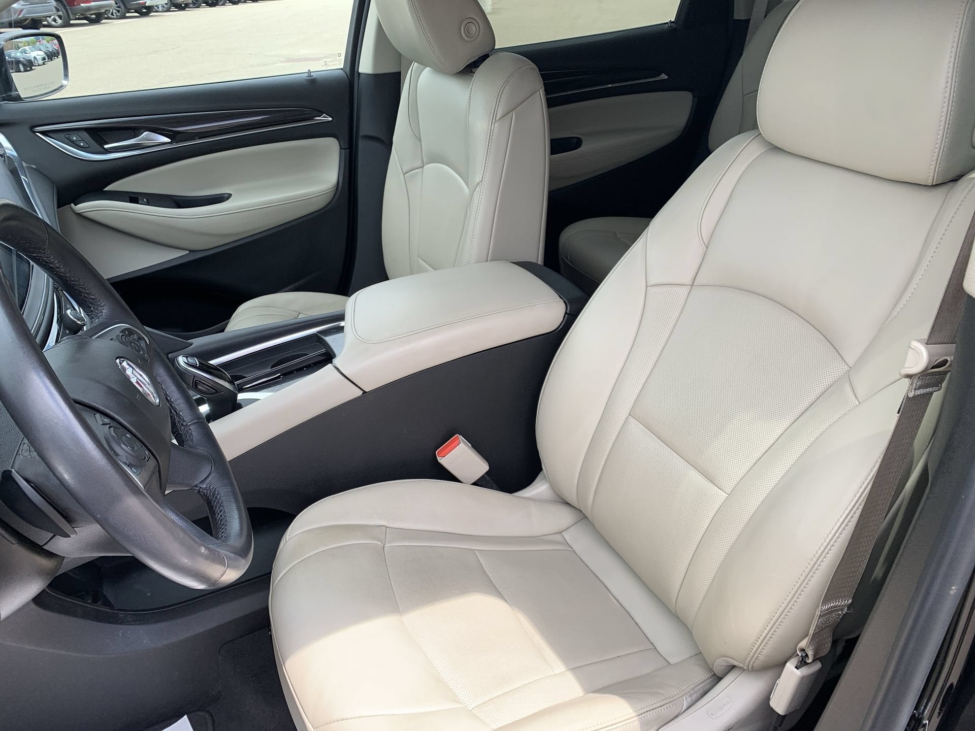 2021 Buick Enclave Essence