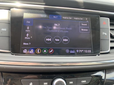2021 Buick Enclave Essence