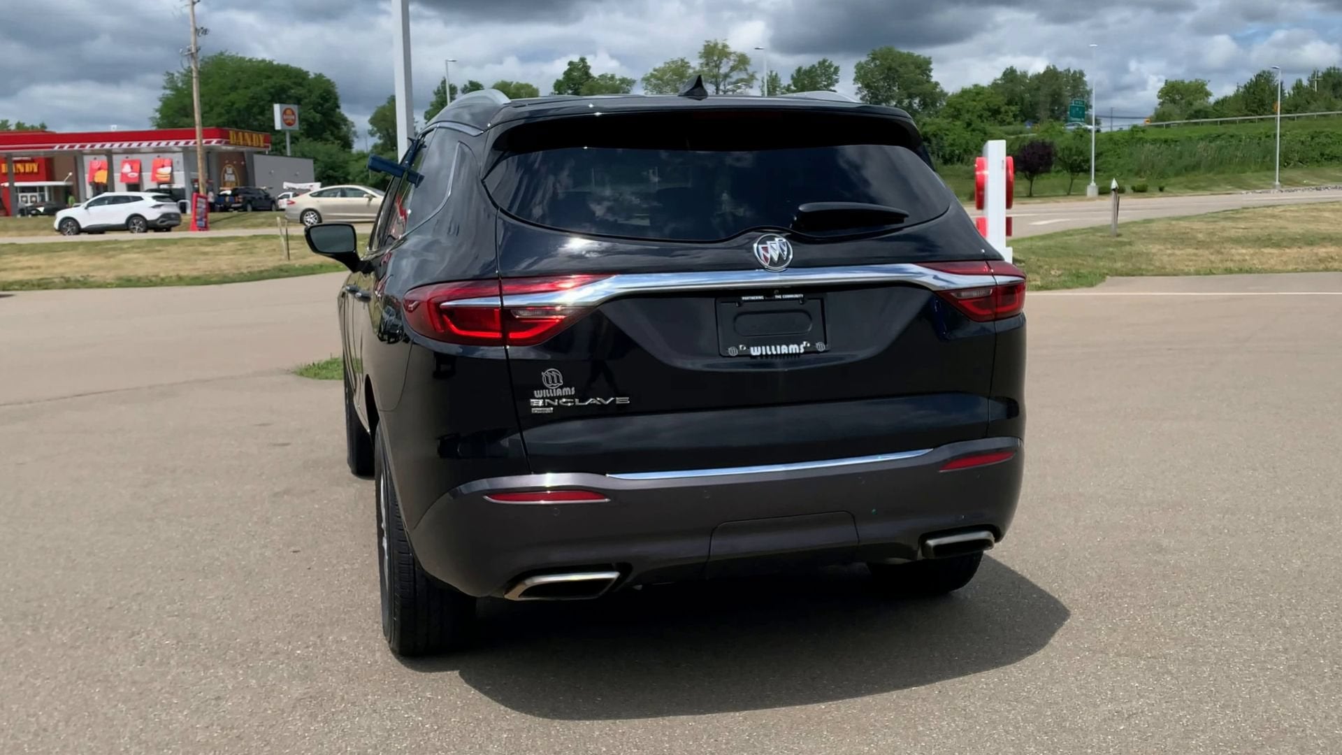 2021 Buick Enclave Essence