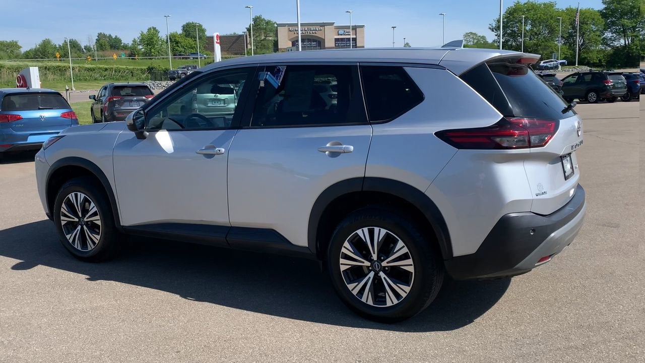 2022 Nissan Rogue SV