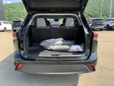 2023 Toyota Highlander Bronze Edition