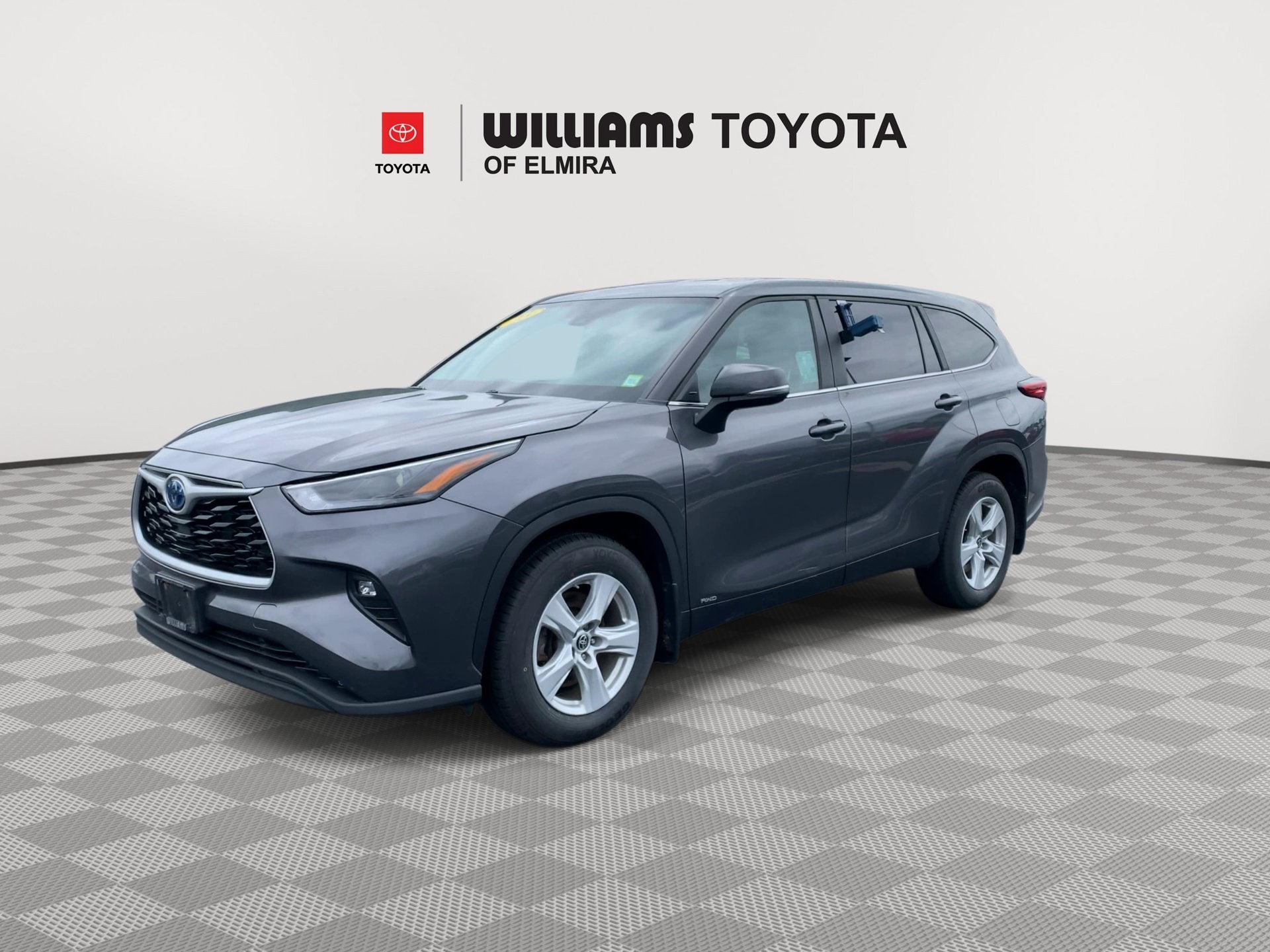 2023 Toyota Highlander LE