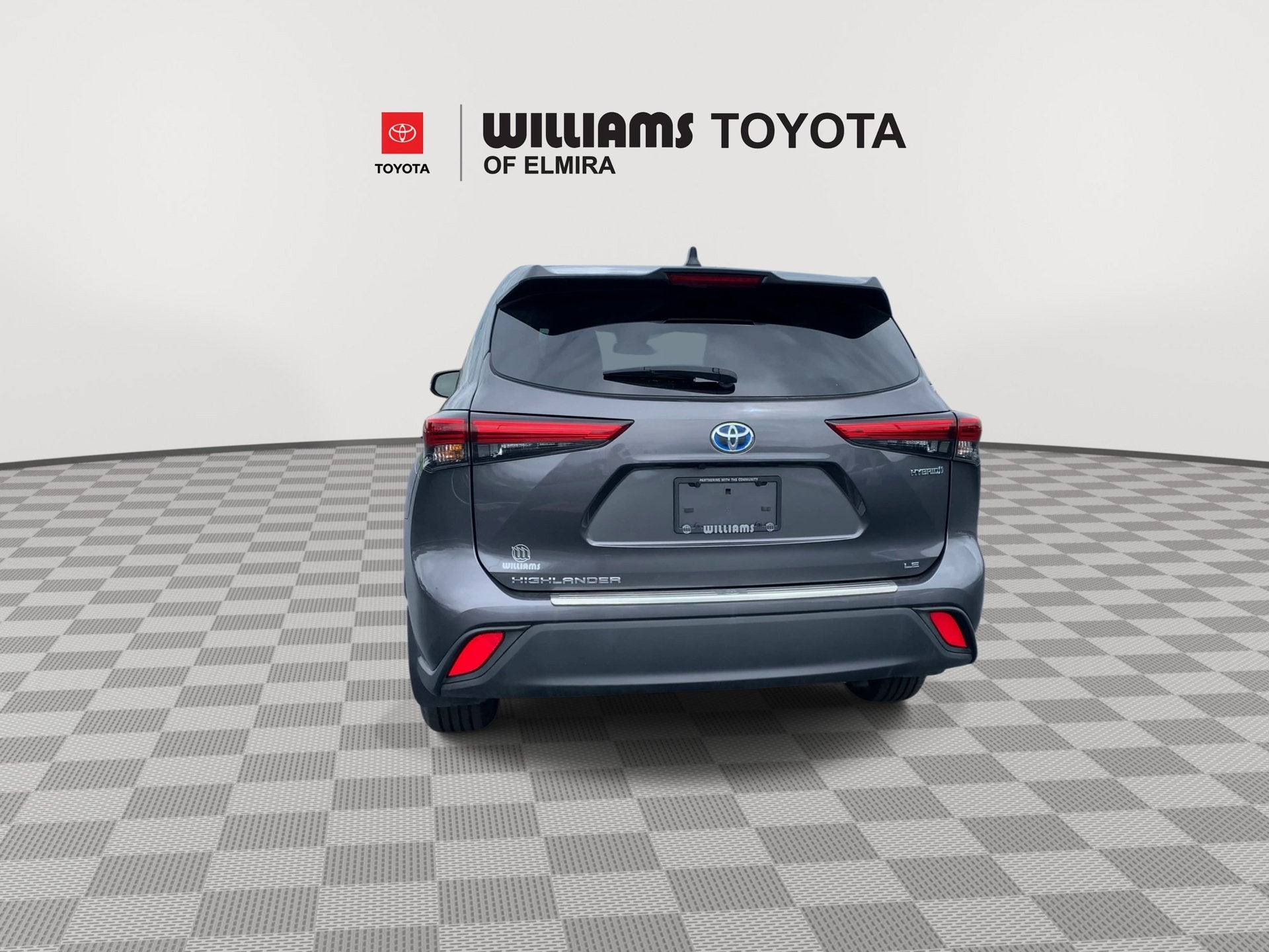 2023 Toyota Highlander LE